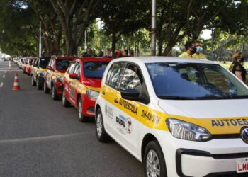 Lula vai acabar com a obrigatoriedade da autoescola para tirar a CNH? Entenda a proposta