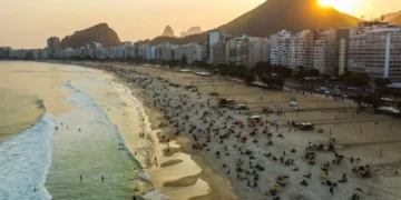 É o fim da praia de Copacabana e a praia de Ipanema no Rio de Janeiro? Entenda