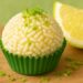 Fuja do tradicional: veja como fazer brigadeiro de limão