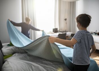 Como arrumar a sua cama de manhã pode fazer bem para a sua mente
