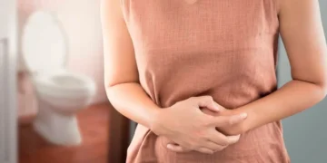 Como identificar sinais de doenças pelo formato das fezes