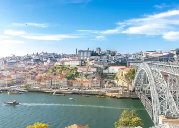 Os 5 melhores destinos na Europa para o bolso dos brasileiros