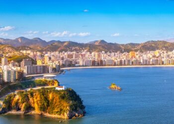 Cidade sorriso do Rio de Janeiro atrai turistas de todo o país; veja qual é