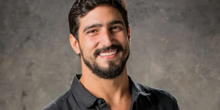 Ator da Globo, Renato Góes, revela diagnóstico chocante: entenda como funciona o vitiligo