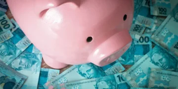 Quer investir no mercado financeiro mas não sabe por onde começar? Especialistas explicam como!