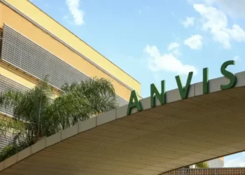 Anvisa bate o martelo: creatina, tadala e outros produtos estão proibidos no Brasil