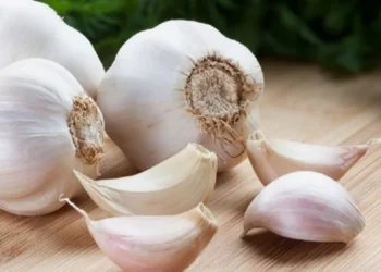 Afaste um azar da sua vida com essas simpatias de alho