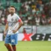 Everton Ribeiro, jogador do Bahia, é diagnosticado com câncer de tireoide: veja os sinais e sintomas