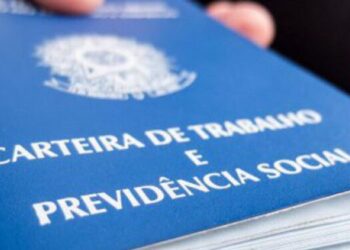 Governo Federal aprova aposentadoria especial para ESSES profissionais essenciais; veja se você será beneficiado