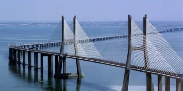 Nem Flamengo, nem Palmeiras: maior ponte da Europa tem nome de time de futebol brasileiro; veja qual é!