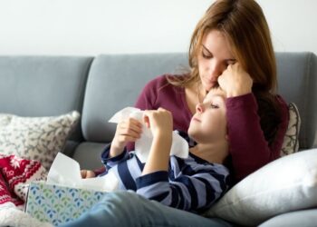 Funcionária leva filho ao médico e recebe resposta inusitada da chefe; entenda!